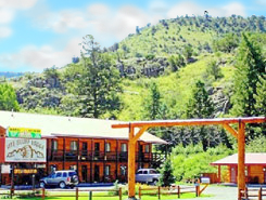 Ute Bluff Lodge, Rio Grande National Forest, close to South Fork, Colorado
