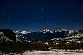 Amazing view of the stars on a clear night above the Spanish Peaks of Colorado.