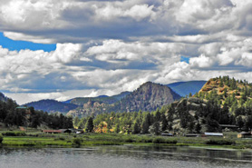 Gorgeous view of Lake George near Eleven Mile Reservoir in the Pikes Peak region of Colorado