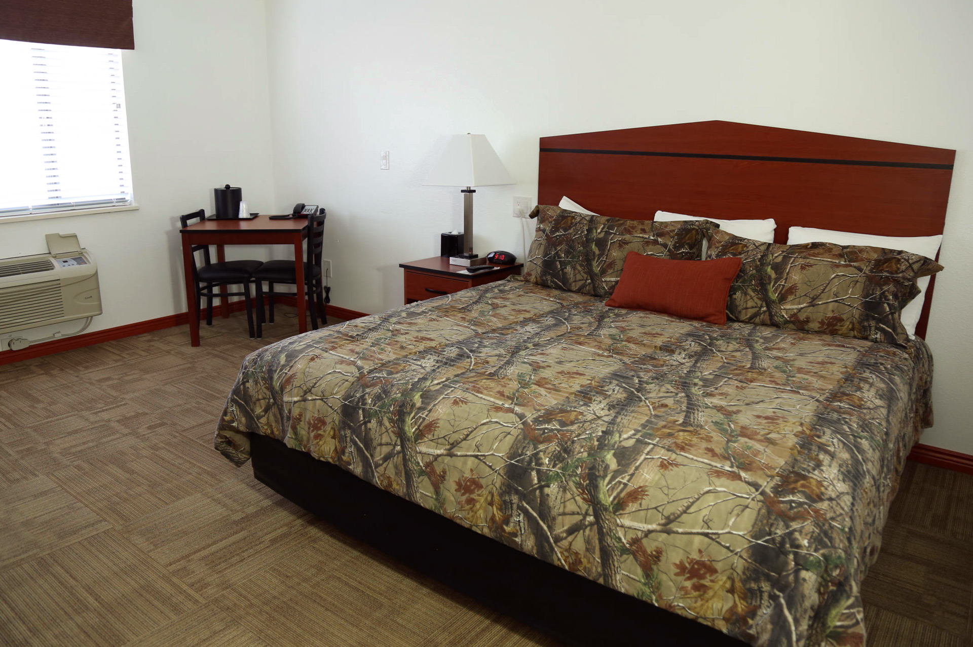 Rimrock Hotel and Uncle Reed's Restaurant Where Nature Meets Luxury