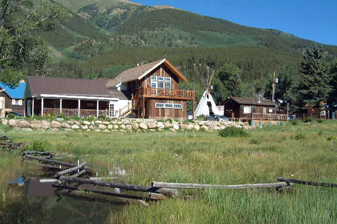 View of lodge and cabin at Twin Lakes Roadhouse Lodge in Twin Lakes near Leadville and Buena Vista, Colorado.