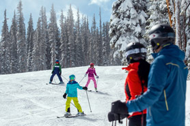 Family Skiing at Beaver Creek Ski Resort, Colorado. Beaver Creek and Vail Vacation Rentals.