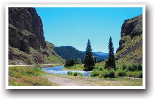 The bluffs at Wagon Wheel Gap in South West, Colorado