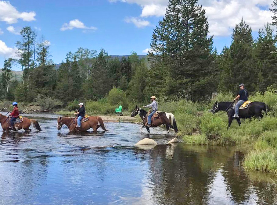 Winding River Resort Village: A Family Destination | Grand Lake, North ...